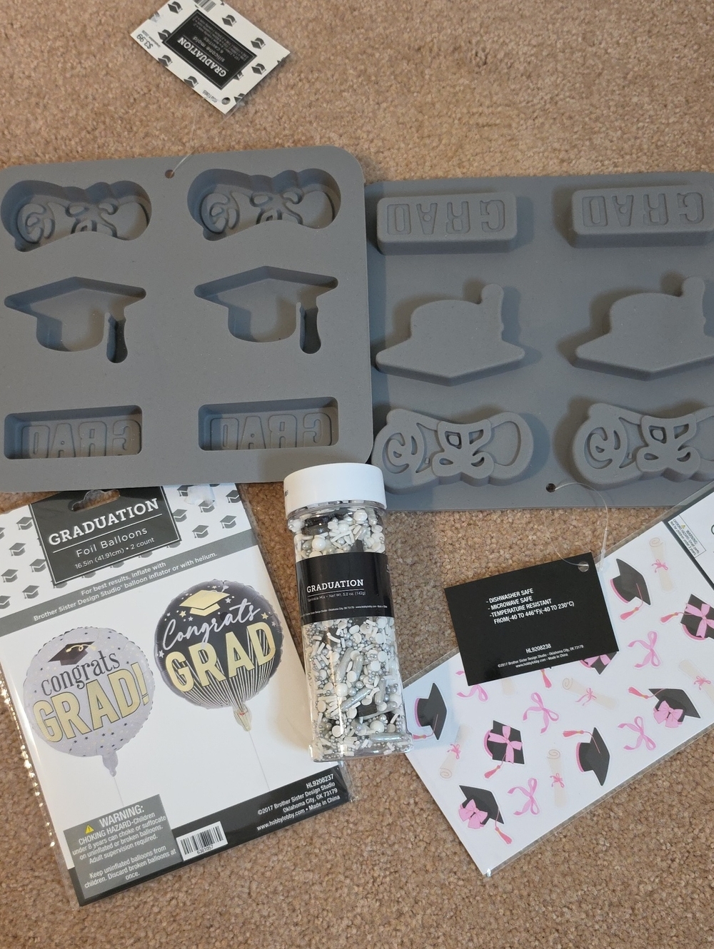 Graduation Silicone Mold Set with Silver/White Sprinkles And Other Decor.